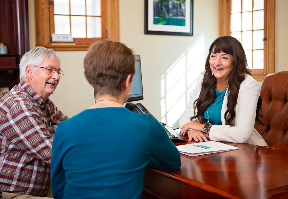 Holly with SummitView Advisors clients